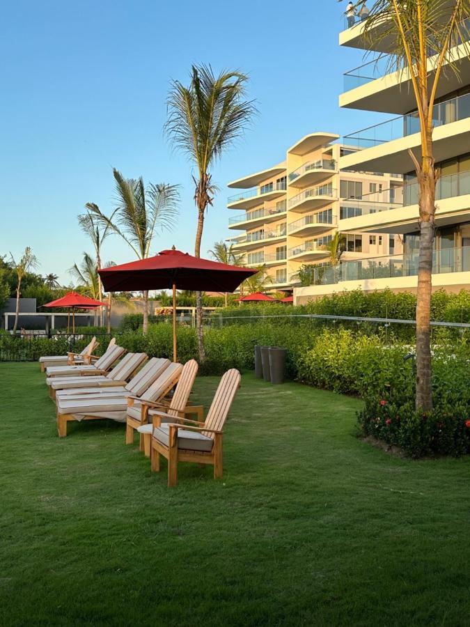 Apartamento En Condominio De Lujo Morros Zoe, Frente Al Mar Con Salida Directa A La Playa, En Serena Del Mar De Indias *