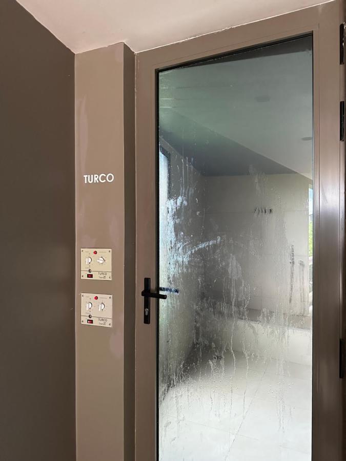 Apartamento En Condominio De Lujo Morros Zoe, Frente Al Mar Con Salida Directa A La Playa, En Serena Del Mar De Indias