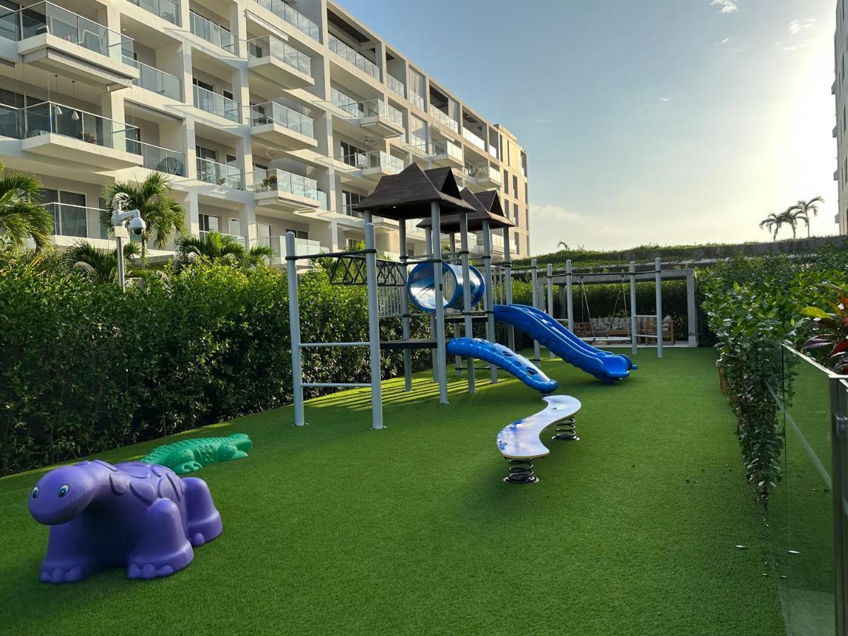 Hotel Apartamento En Condominio De Lujo Morros Zoe, Frente Al Mar Con Salida Directa A La Playa, En Serena Del Mar De Indias Cartagena